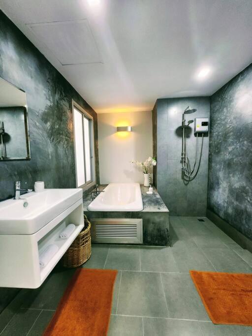 Stylish Sea-view *