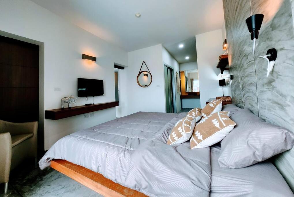 Stylish Sea-view Apartment Amphoe Koksamui