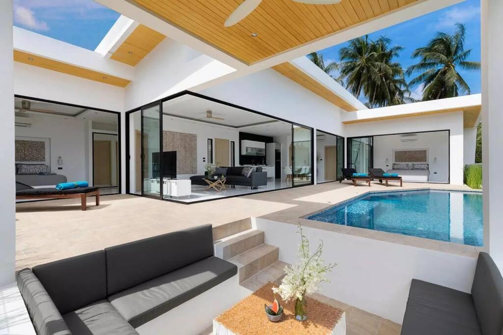 Ocean Chaweng Villa *