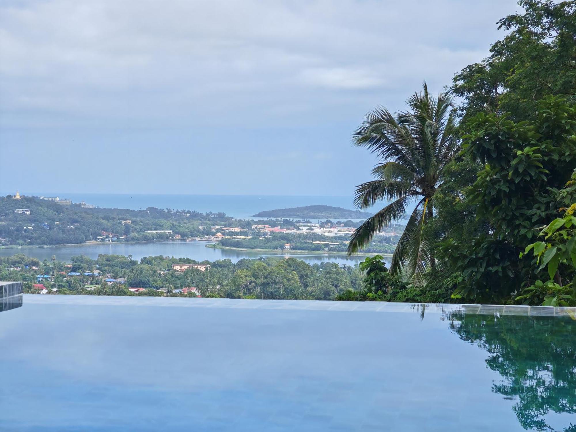 Sky Elefants Pool Villa