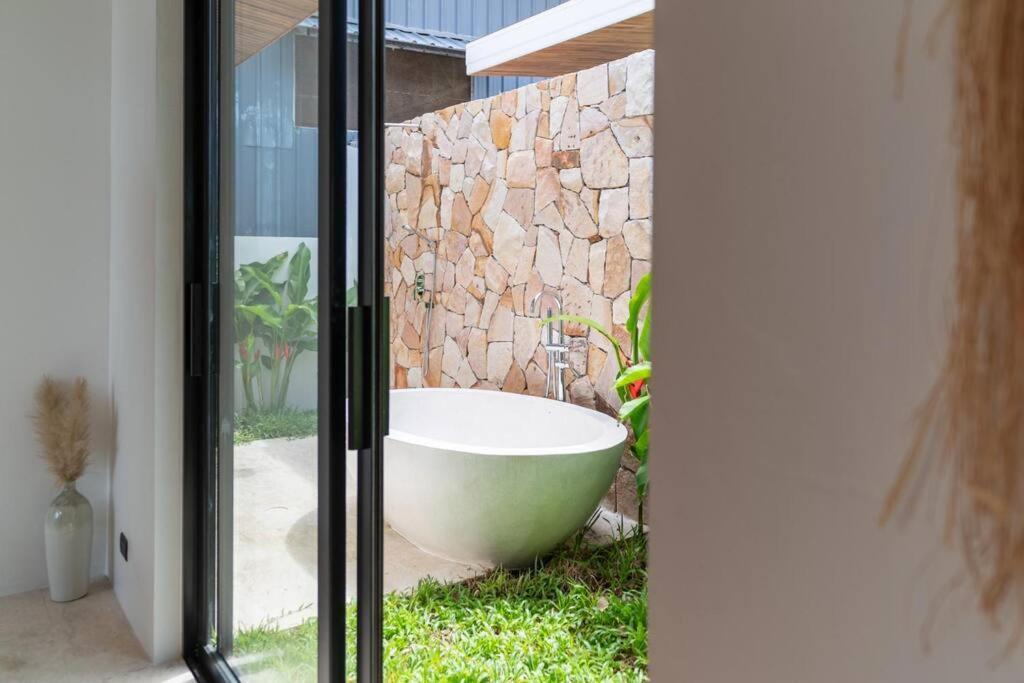 1 Bedroom Close To Fisherman! - Kbr27 *