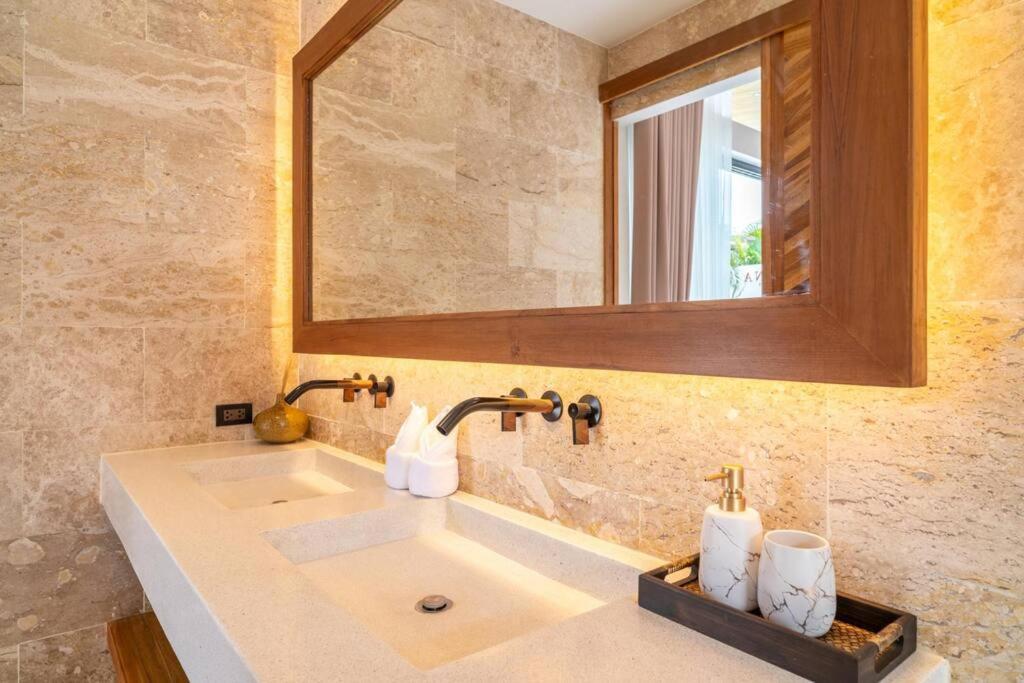 1 Bedroom Close To Fisherman! - Kbr27