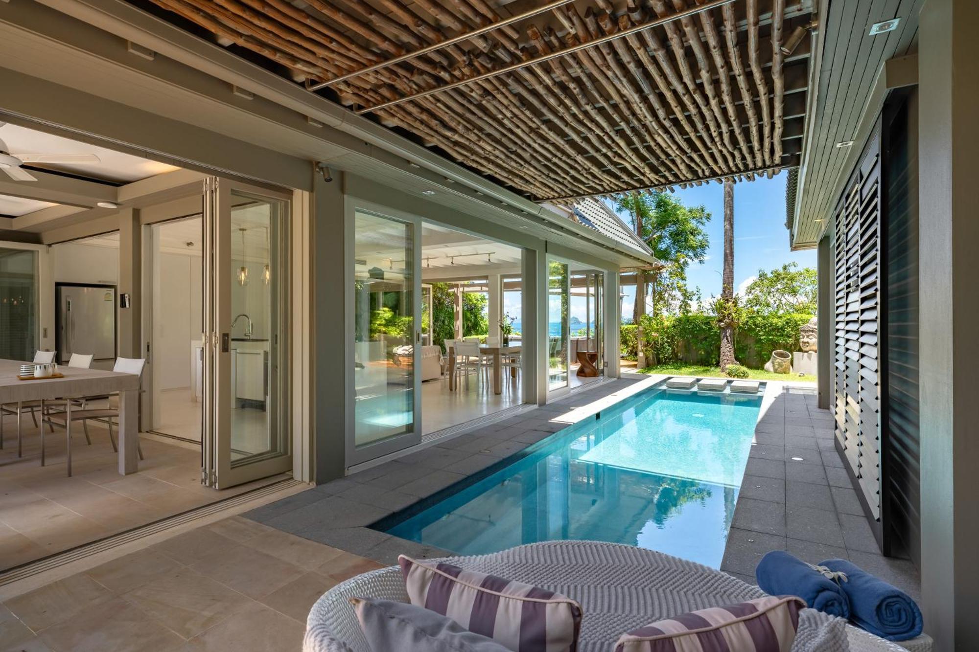 Sunset With Wellness & Access Villa