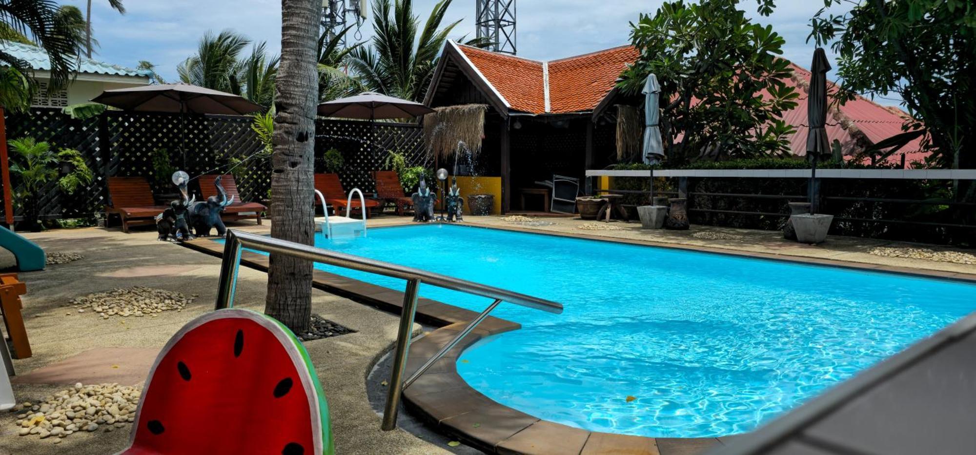 Bee Nat Garden Resort 3*