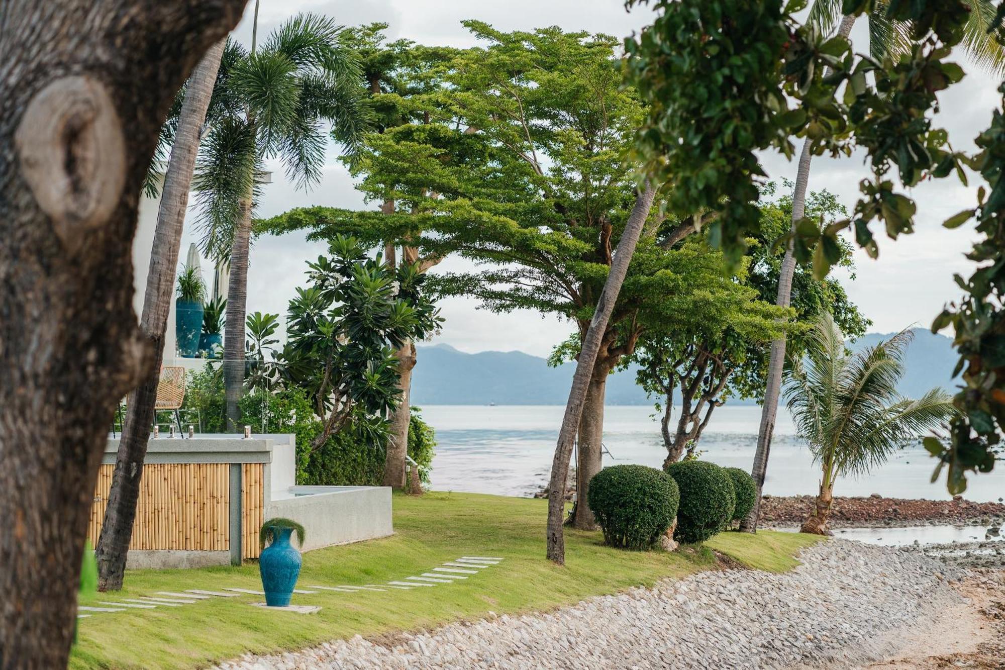 Beachfront Secret Tides Mar Villa