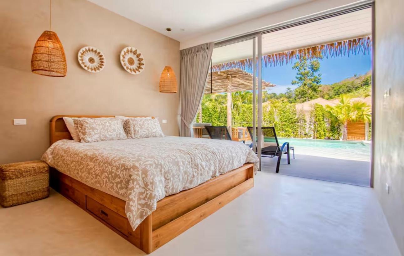 The Beautiful Colomba Amphoe Koksamui