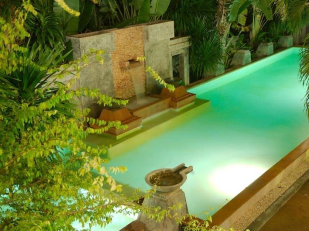 Holiday Park Hotel Hotel