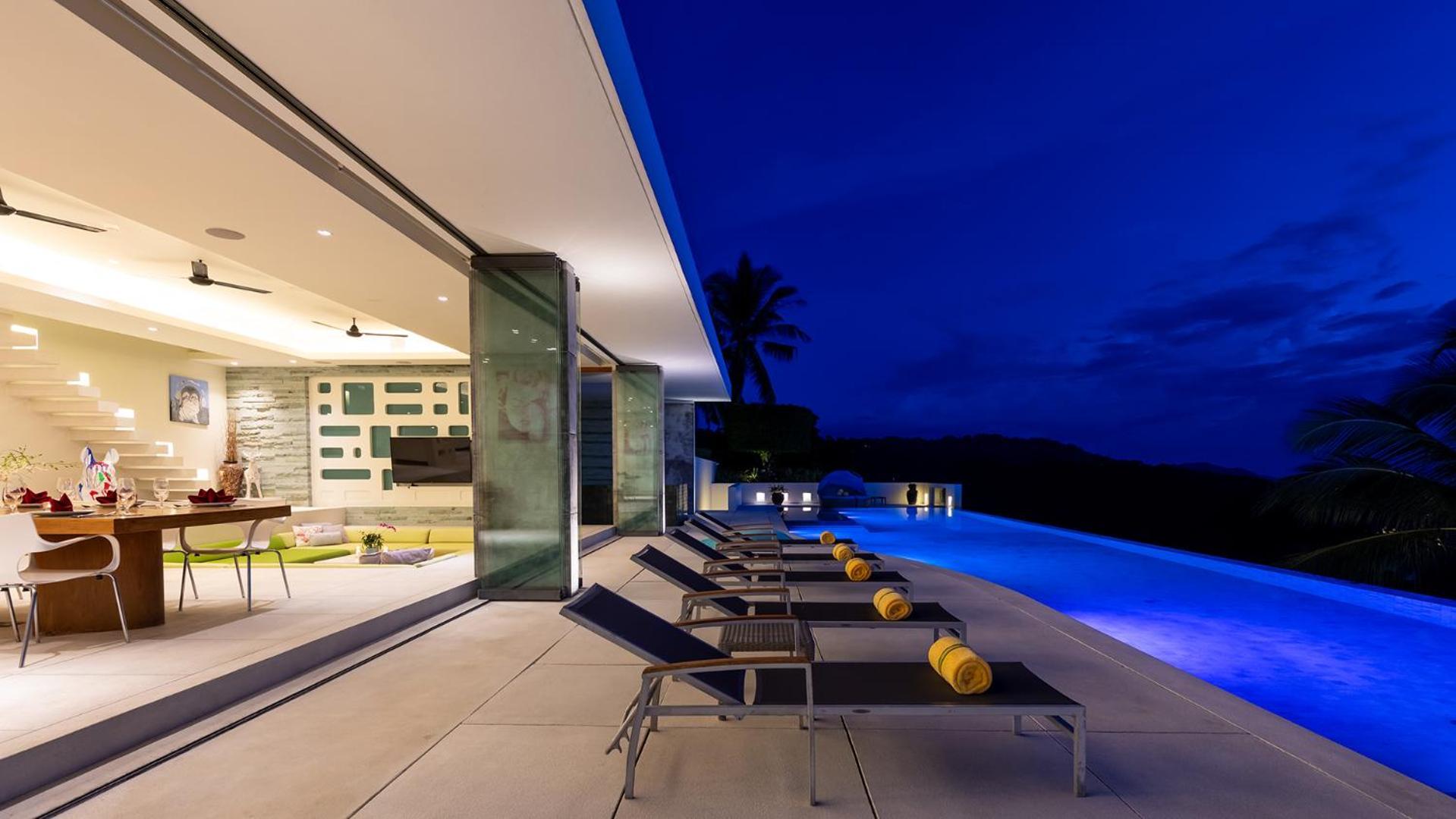 Splash: Contemporary Tropical Five Star *