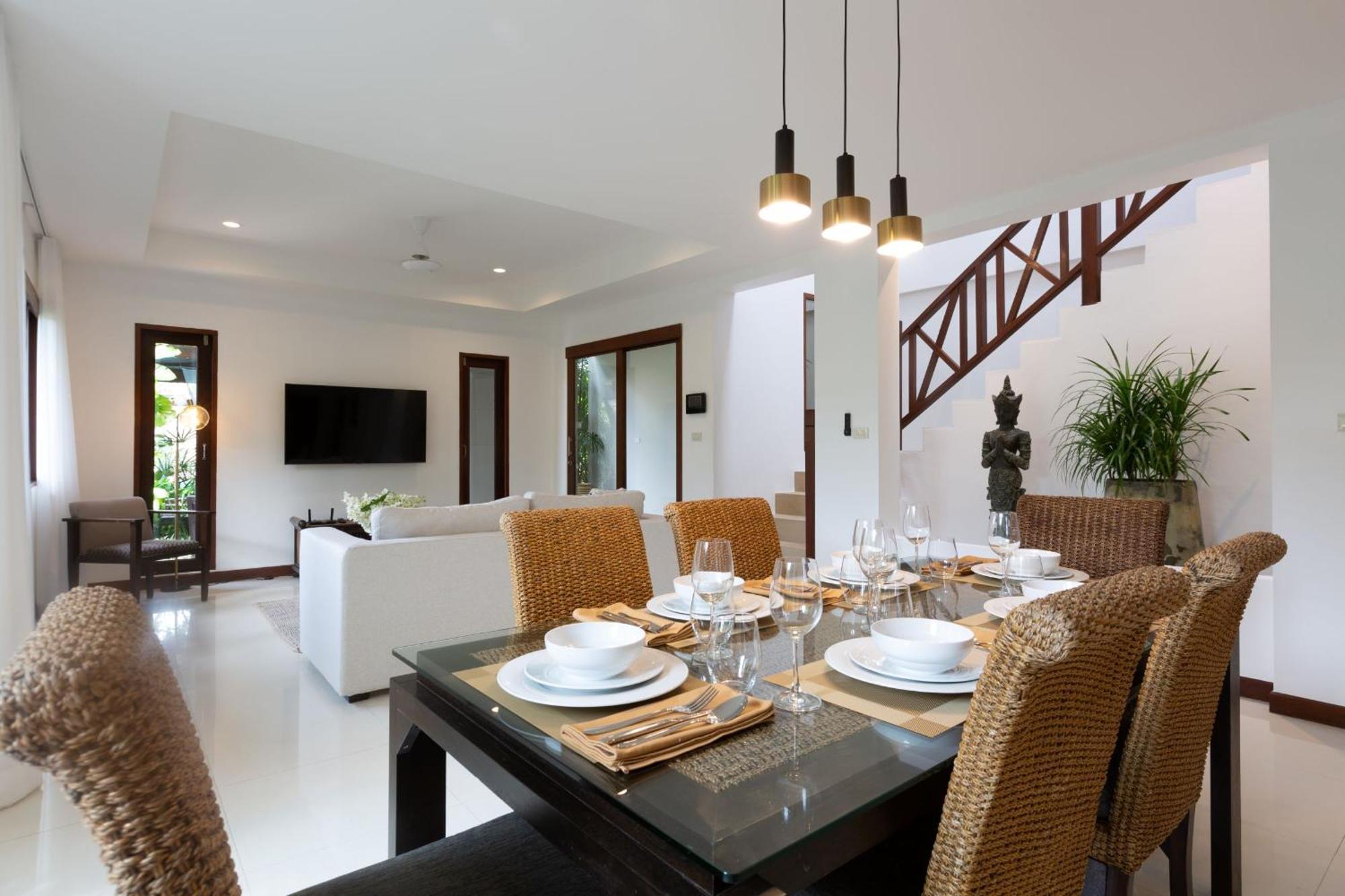 3 Secluded Private Villa