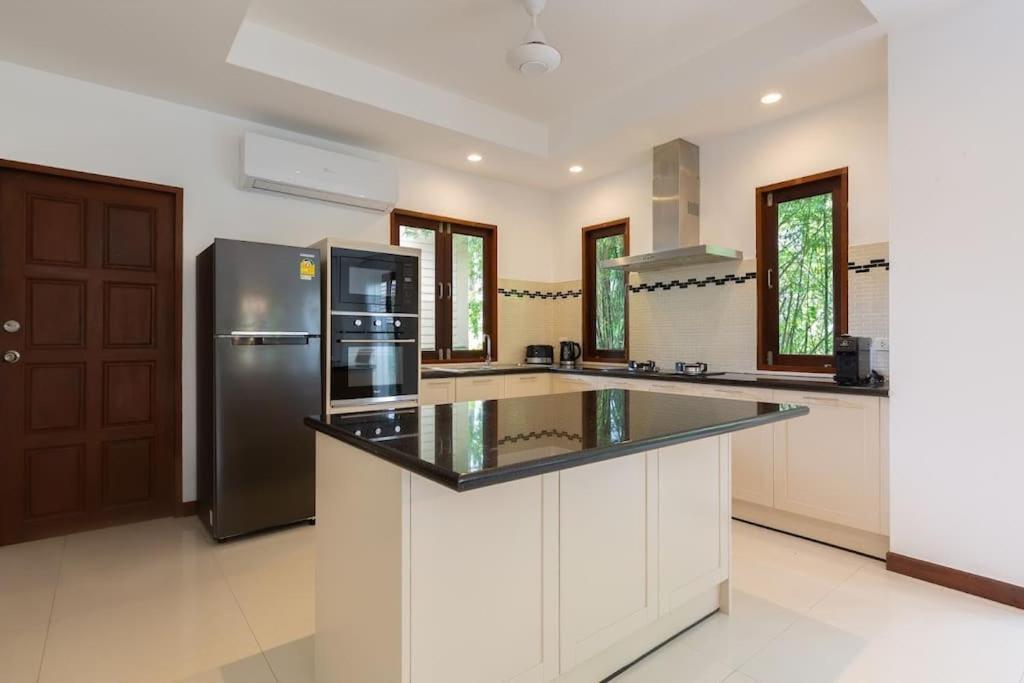2 Secluded Private Villa