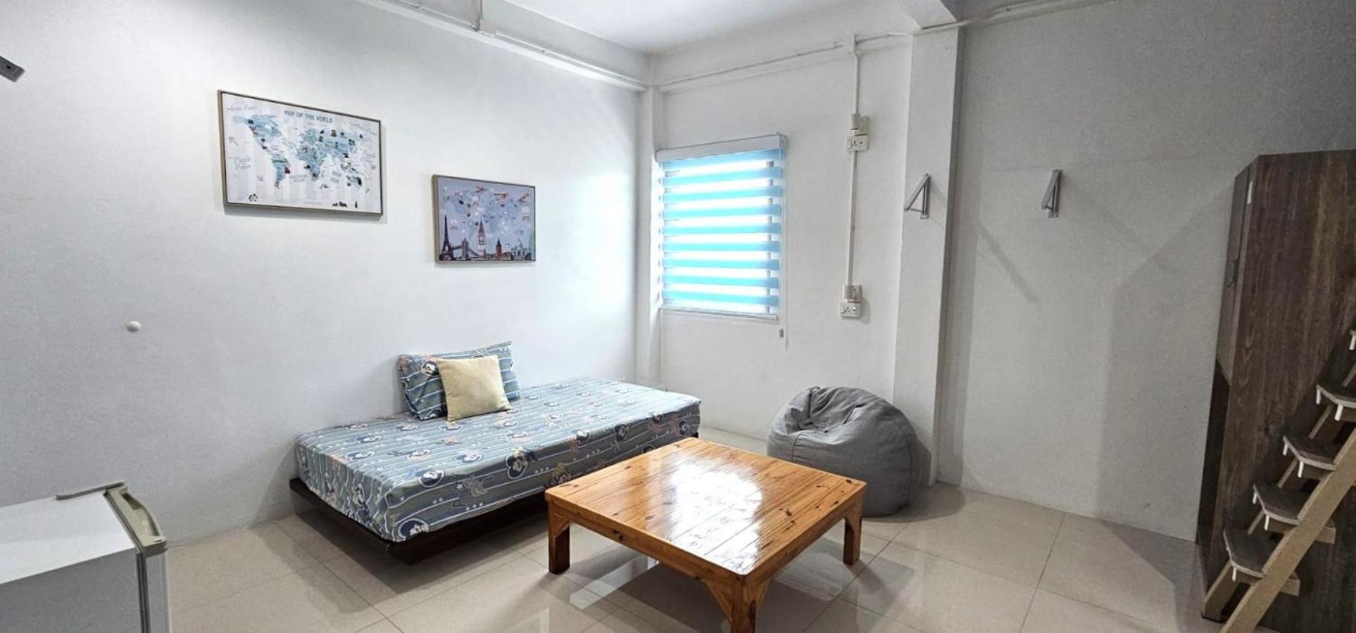 The Rock Samui Poshtel Hostel *
