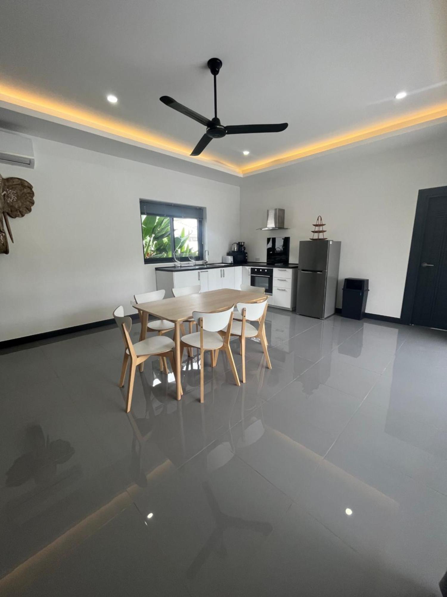 Mino Pool Villa Amphoe Koksamui