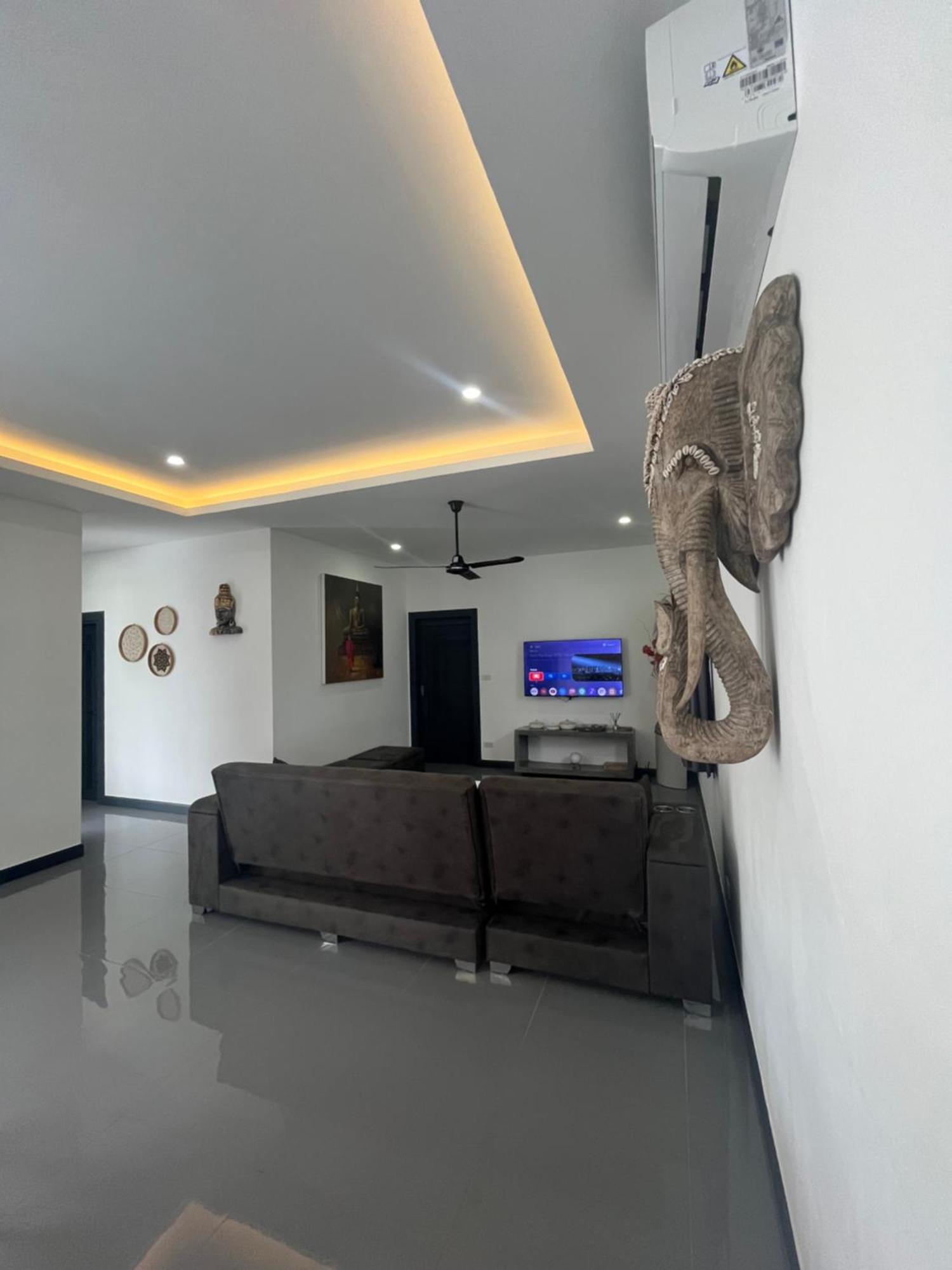 Mino Pool Villa