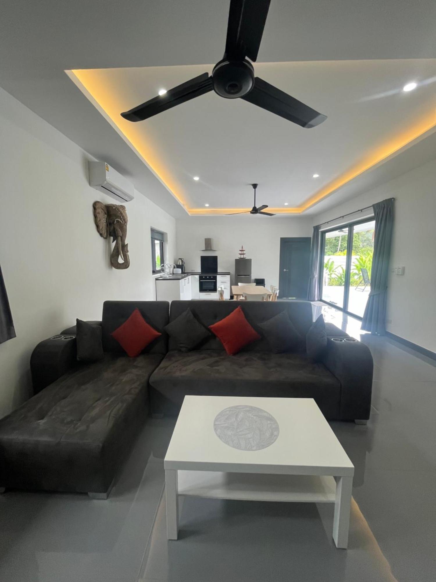 Mino Pool Villa