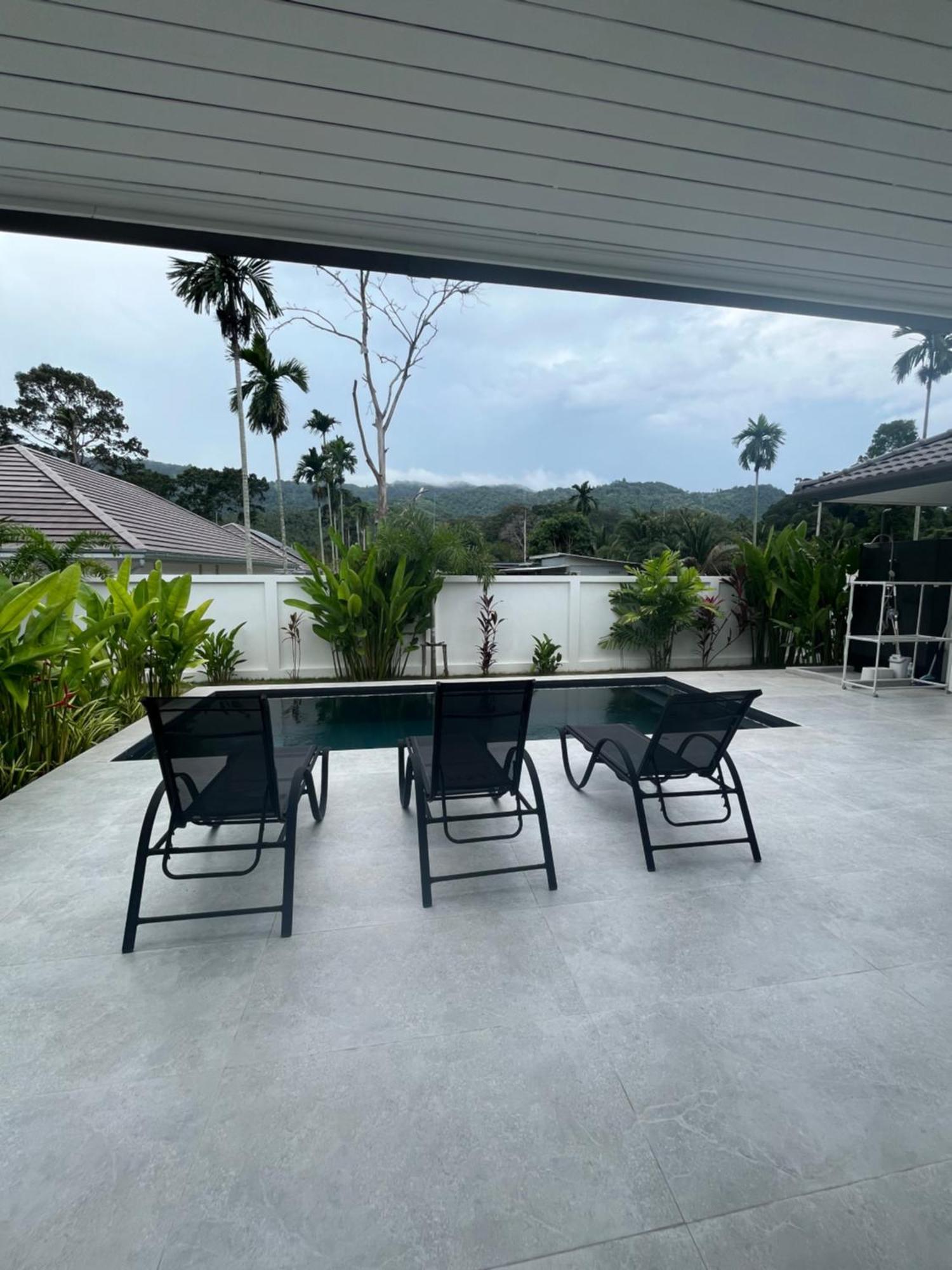 Mino Pool Amphoe Koksamui