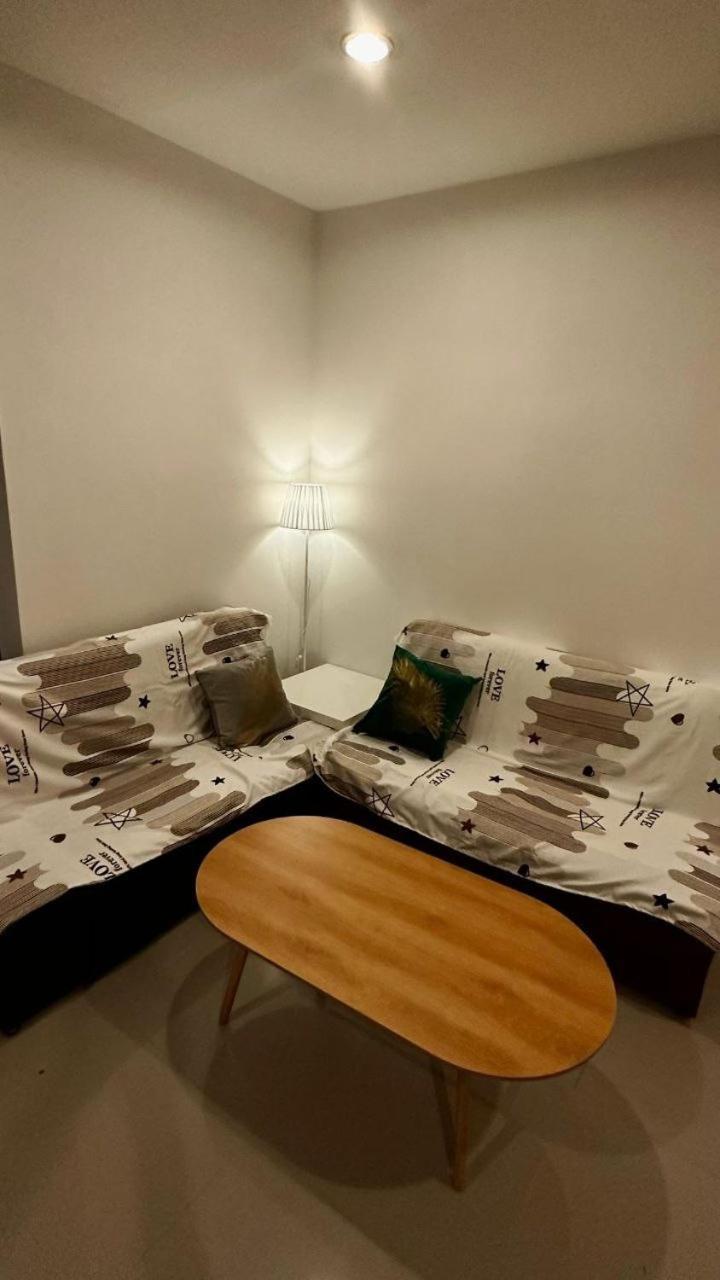 Apartment *