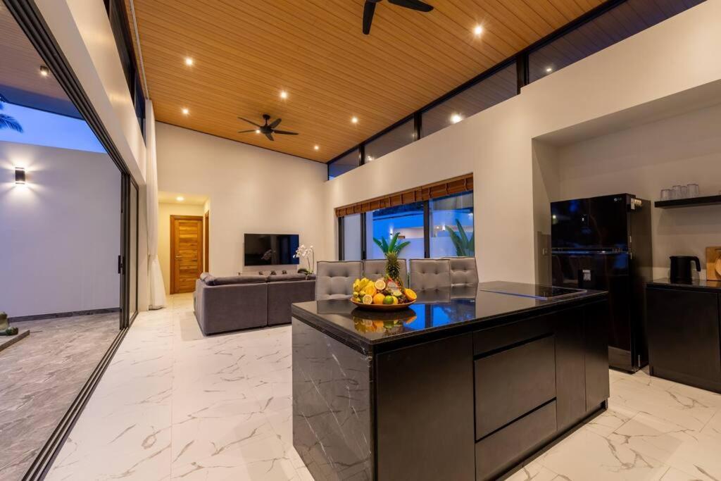 Villa Erika Garden View - Included Airport Pick Up *