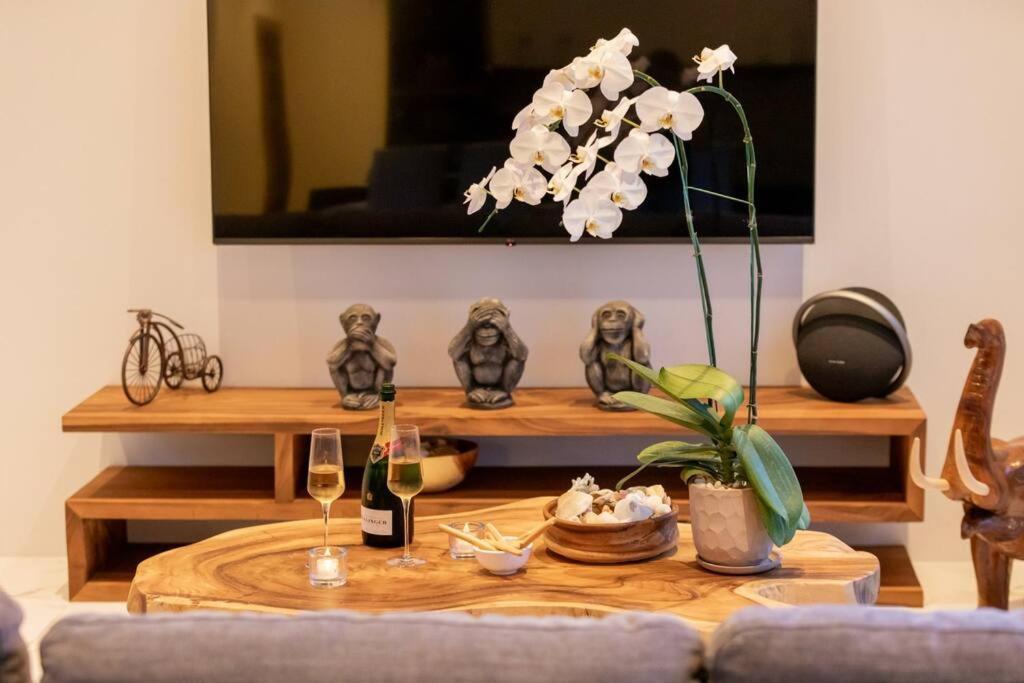 Villa Erika Garden View - Included Airport Pick Up
