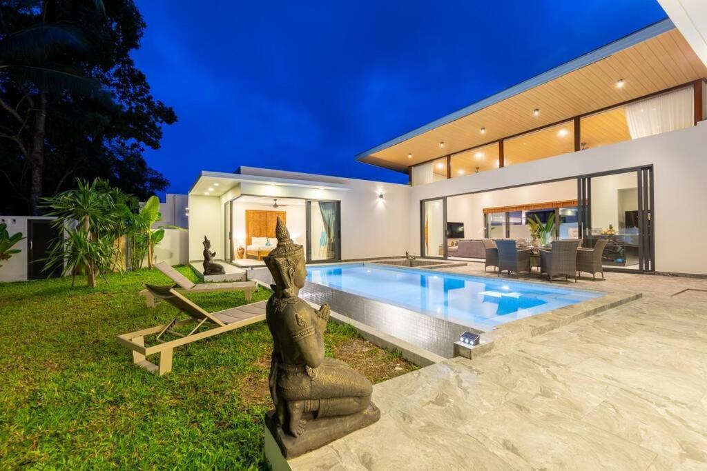 Erika Garden View - Included Airport Pick Up Villa *
