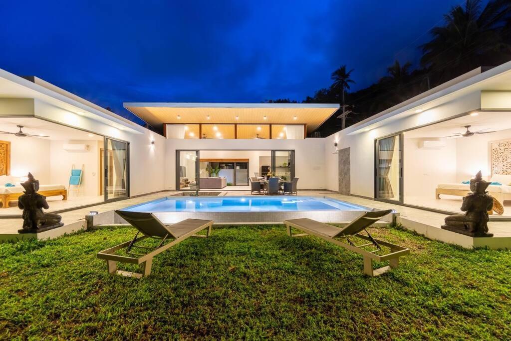 Erika Garden View - Included Airport Pick Up Villa *