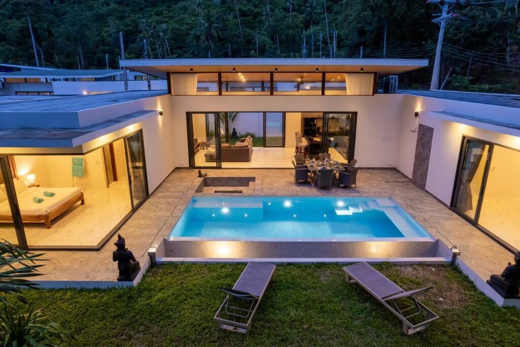 Erika Garden View - Included Airport Pick Up Villa *