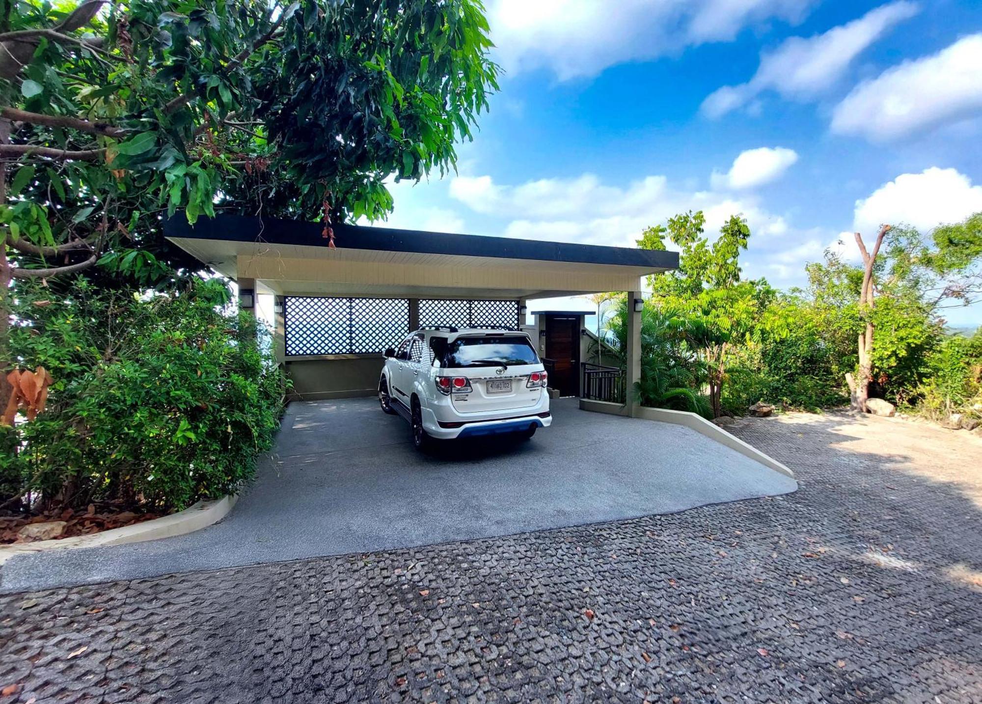 Villa Moonstone