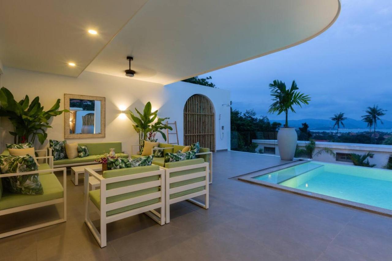 Villa C 8br Luxury Seaview Villa, 2 Swimming Pools *