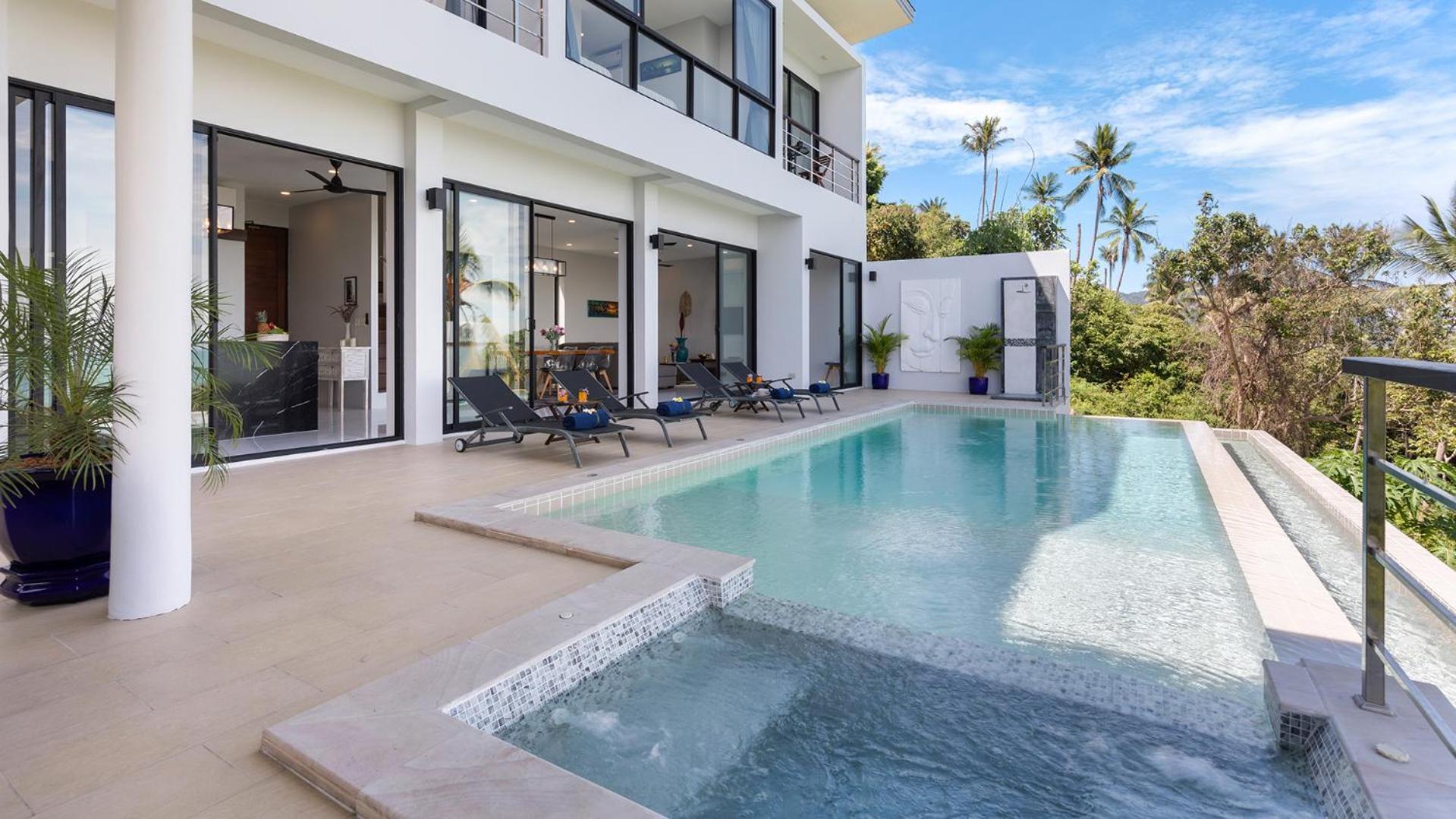 Villa L'esterel - A Tropical Oasis At Maenam Hills