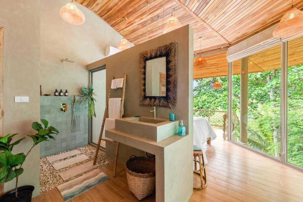 Carbana Lodge, 2 Bedrooms - Eco Lodge, Villa Koh Samui