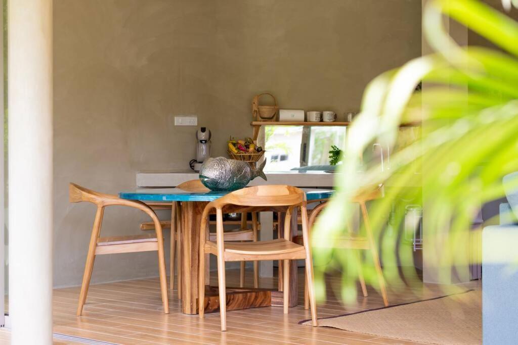 Carbana Lodge, 2 Bedrooms - Eco Lodge, *