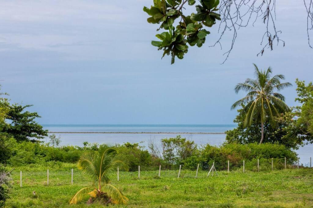 Villa Carbana Lodge, 2 Bedrooms - Eco Lodge,