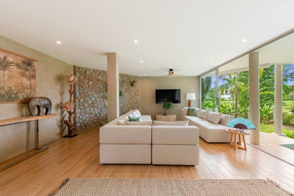 Villa Carbana Lodge, 2 Bedrooms - Eco Lodge, *