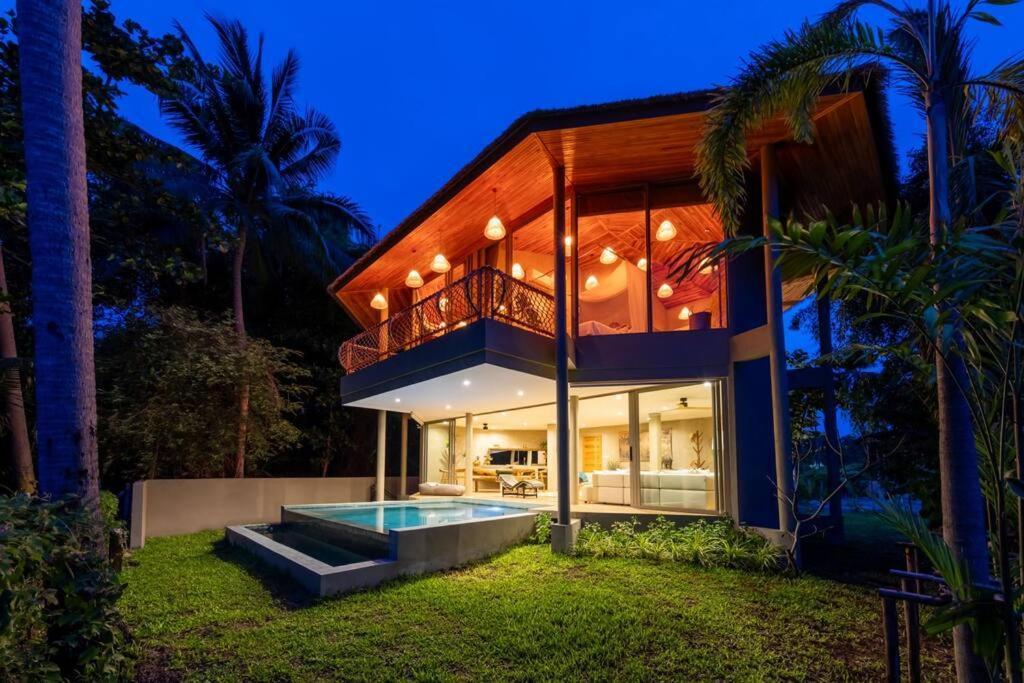 Villa Carbana Lodge, 2 Bedrooms - Eco Lodge, *