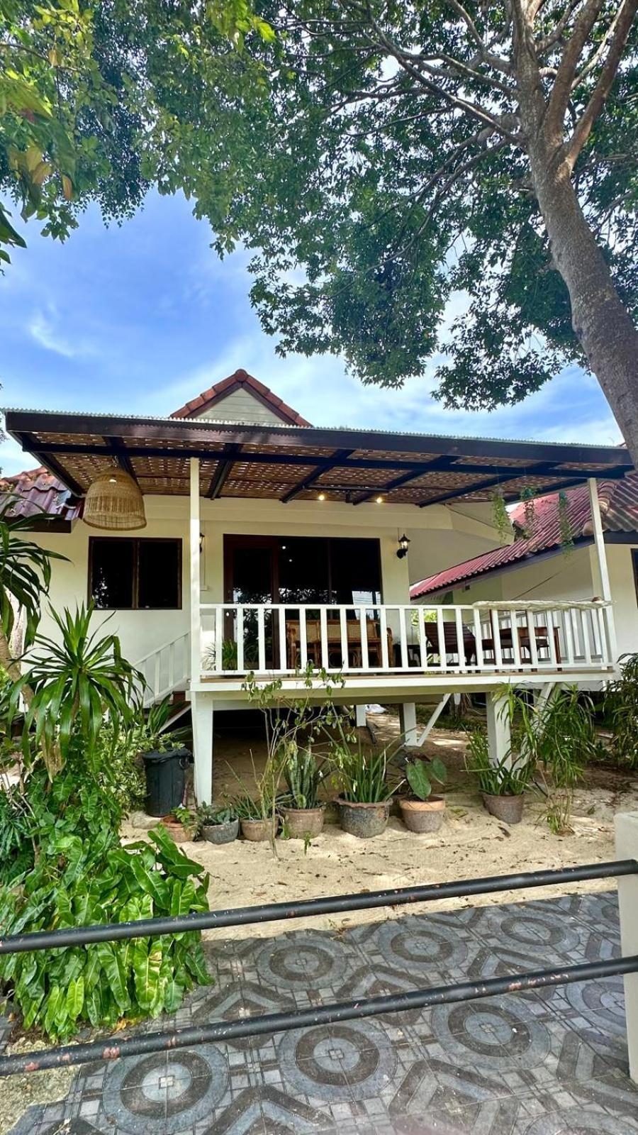 Villa Aforetime Village