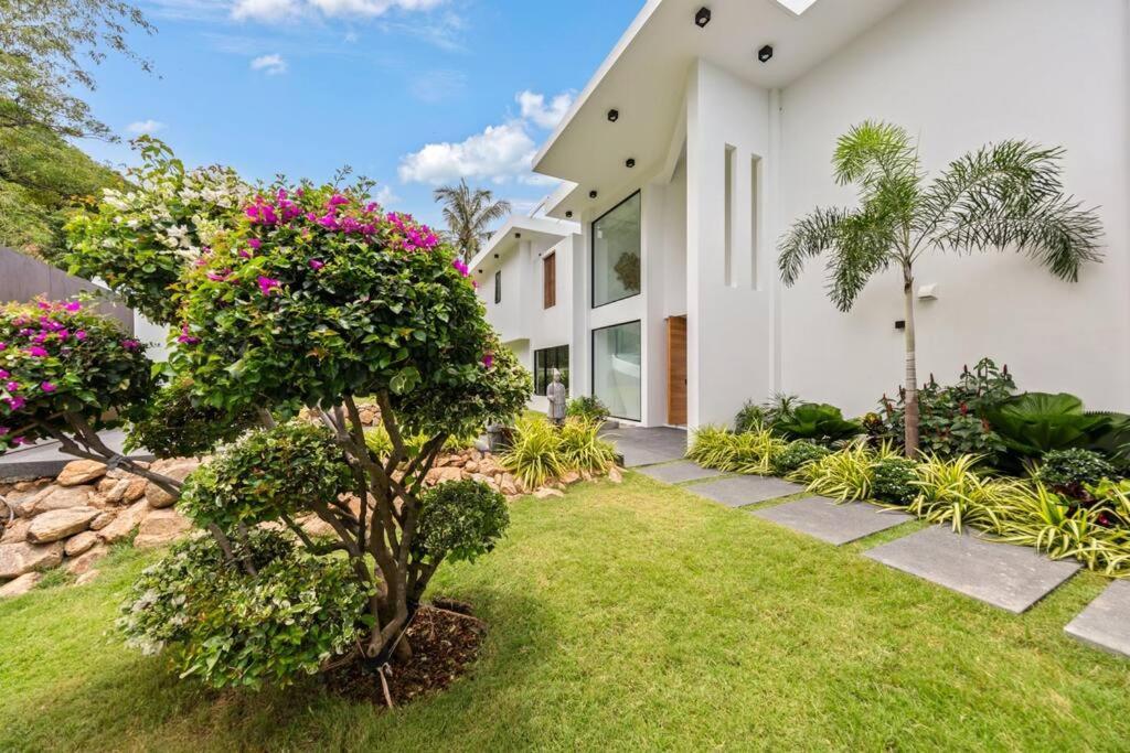 Paradise Peak Luxury Collection