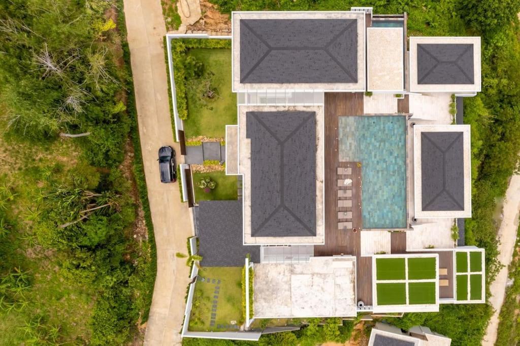 Paradise Peak Luxury Collection Villa