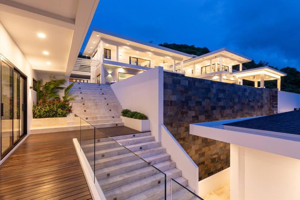 Paradise Peak Luxury Collection Villa