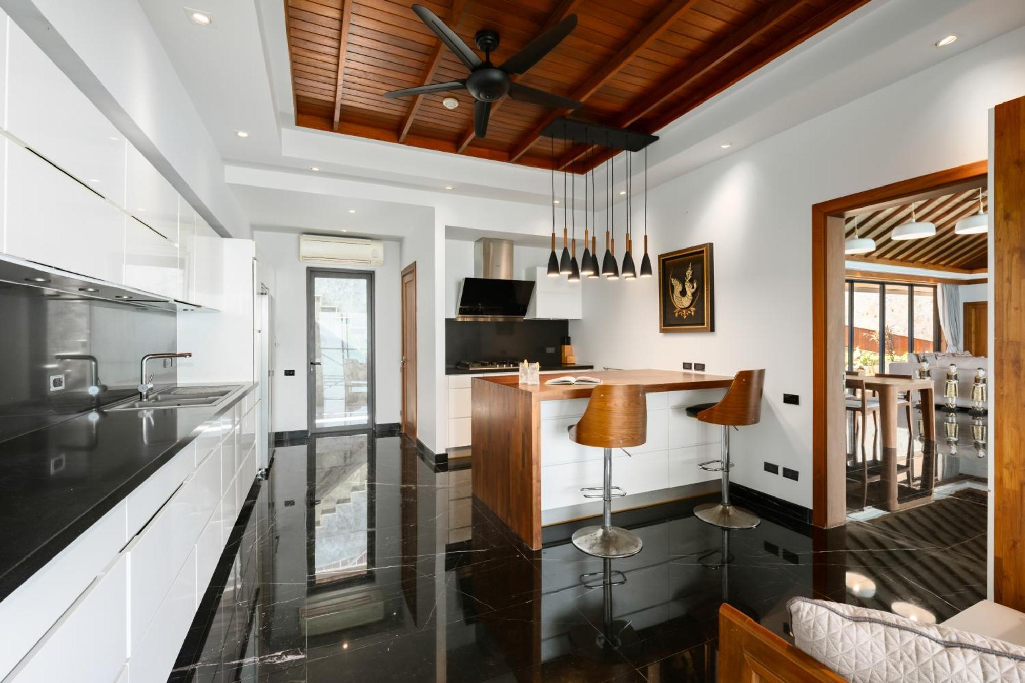 Agara-5 Bedroom Cliffside Ocean Front Koh Samui