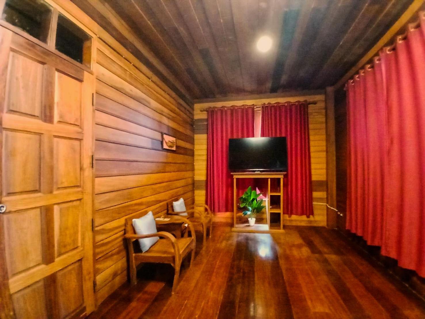 Samui Wooden Hill Apartment