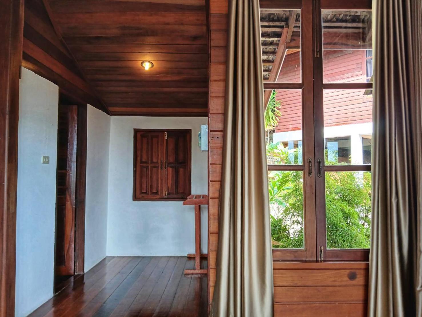 Samui Wooden Hill