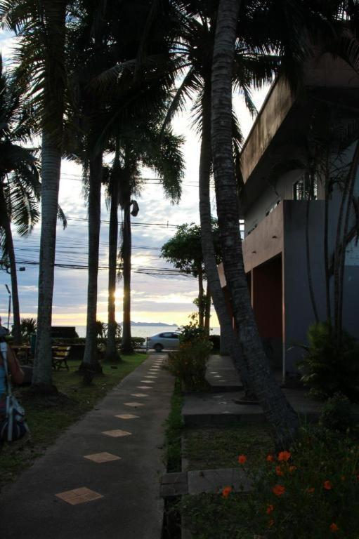 Jinta Nathon Hotel