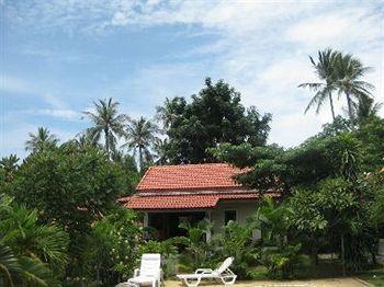 Apartment M Place House Laem Sai Beach