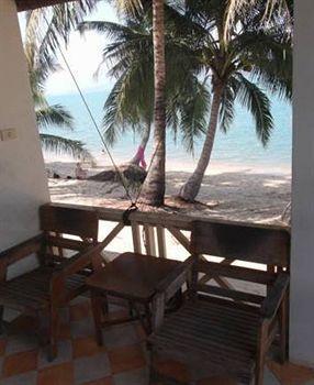 Shady Hotel 3*
