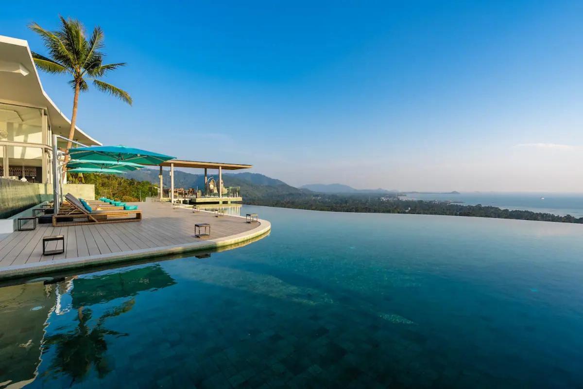 Villa Me Huge And Luxurious *