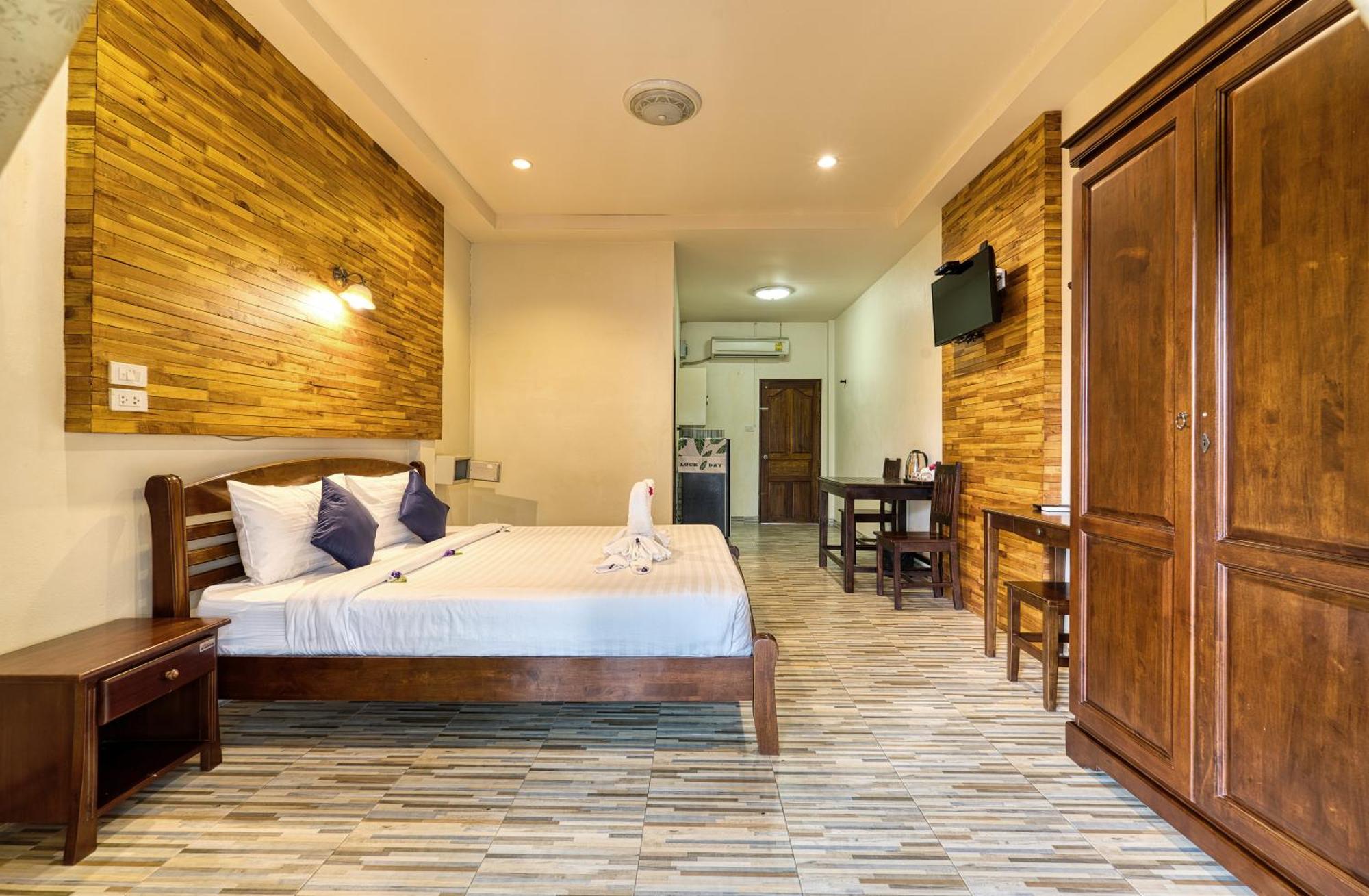 The Bulin Lamai Beach (Koh Samui)