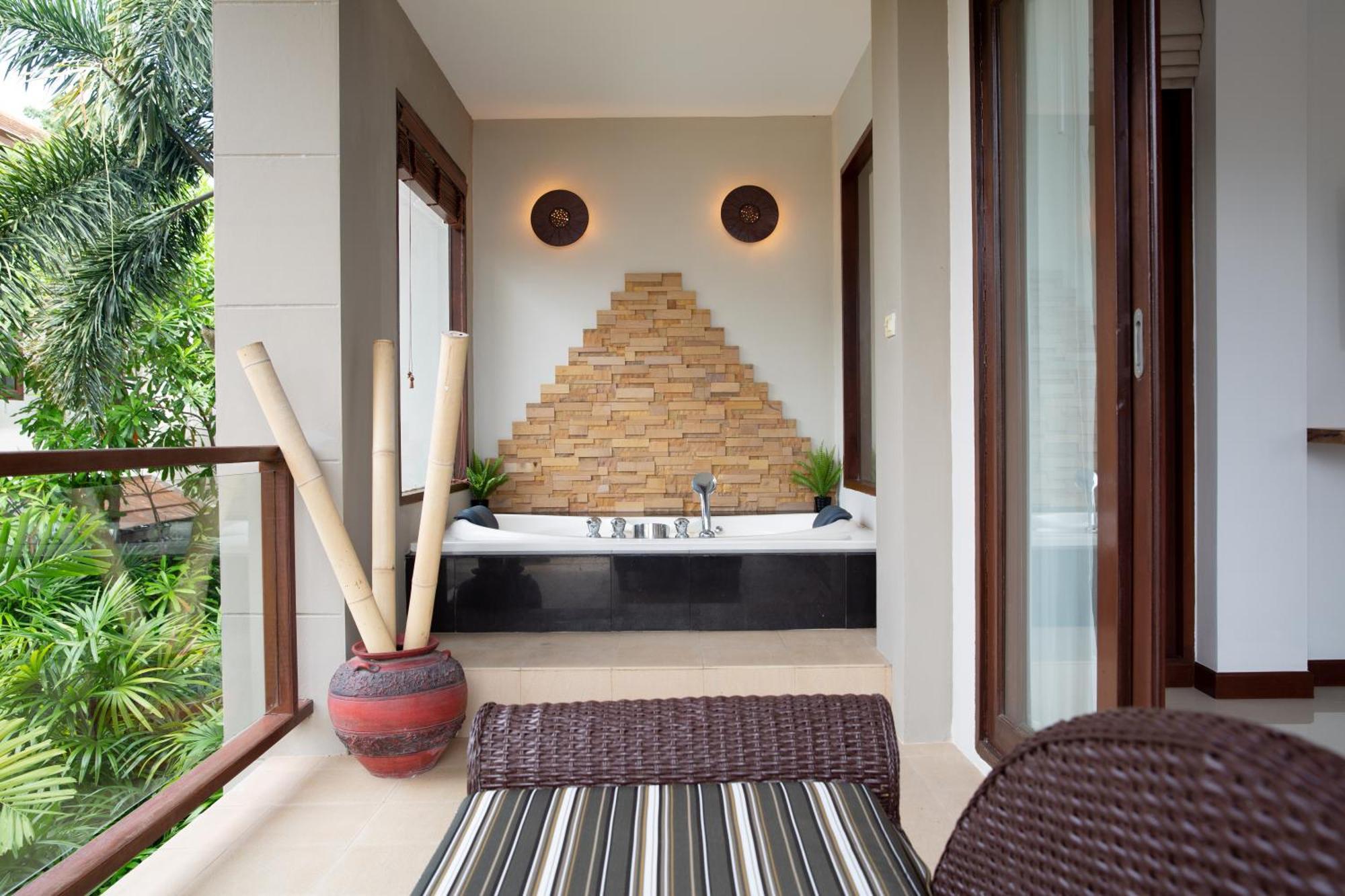 4 Secluded Private Villa Amphoe Koksamui