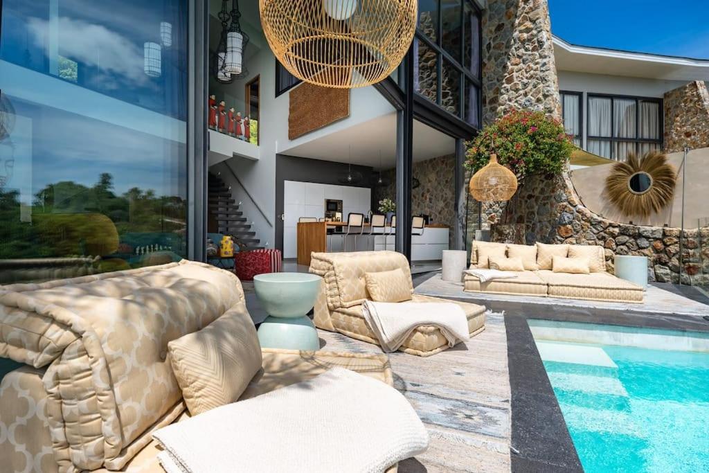Samadhi Loft - Designer Loft With Unique Sea View Villa *