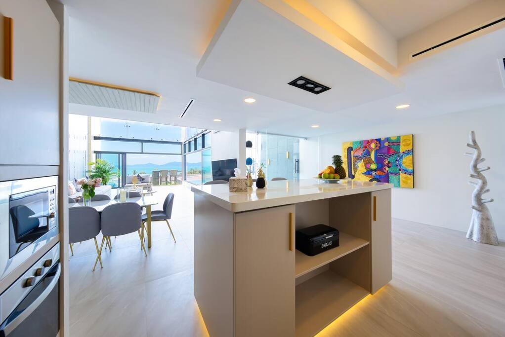 Massive 4 Bedroom With Cinema And Gym *