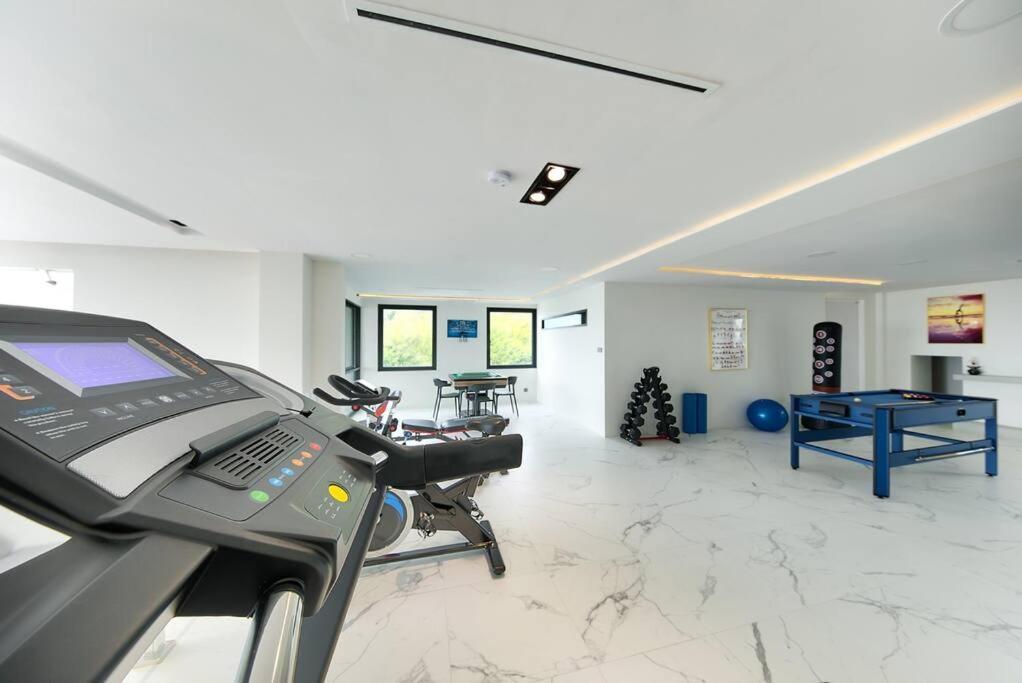 Luxury Sunset House,home Gym,cinema Room,rooftop Koh Samui