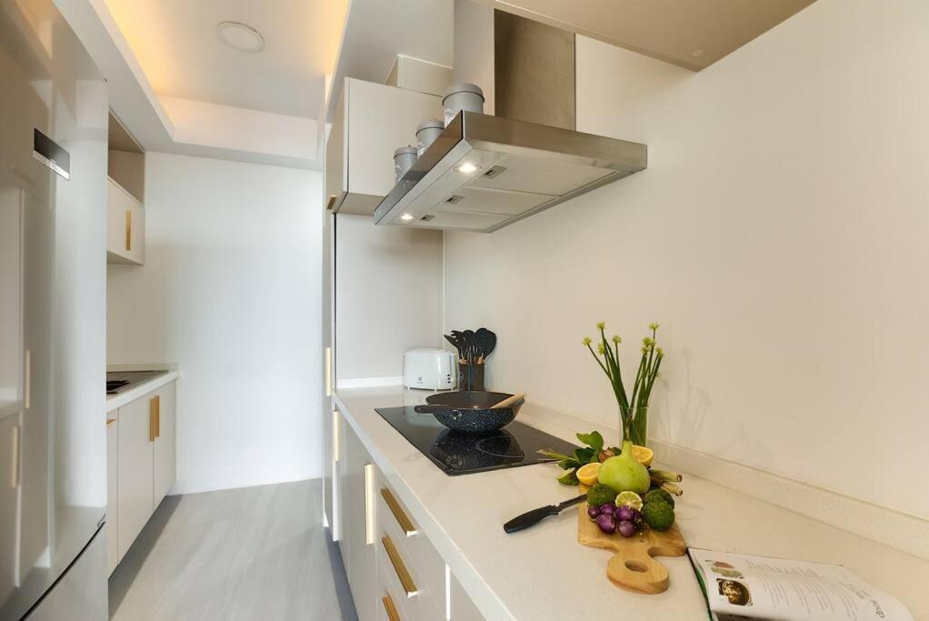 Luxury Sunset House,home Gym,cinema Room,rooftop Holiday home